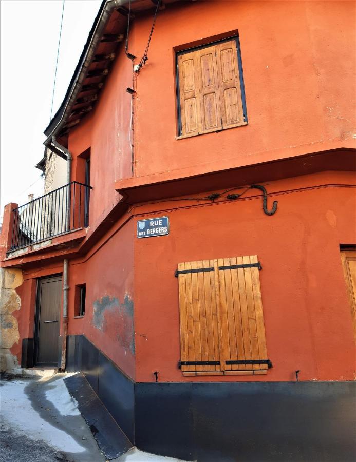 Casa De Pueblo En Saillagousse Ideal Familias Саягуз Екстериор снимка